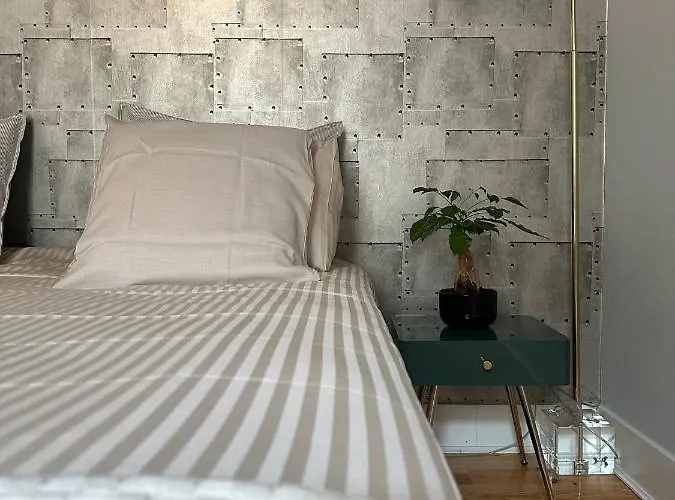 Com Banheiro Privativo No Centro De Accommodatie bij particulieren Lissabon